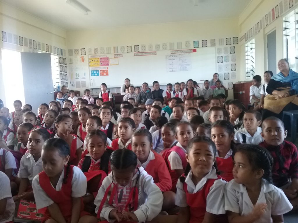  Many students in primary and secondary schools in Lifuka, one of the main islands in Tonga’s Ha’apai island group, expressed a wish to join the military during a recent visit by military personnel taking part in Exercise Tropic Twilight 2016. About 40 personnel from the New Zealand Defence Force are working alongside engineers from Tonga, China and the United States to improve water storage and sanitation in two main islands in Ha’apai.