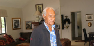 PM Pōhiva says no to casino as protesters seeking meeting with him in Auckland