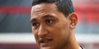 Junior Fa wins against former Aussie champ in unanimous decision