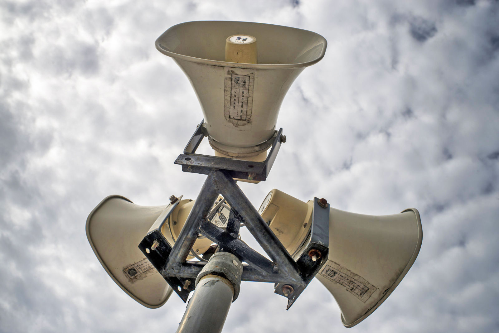 Urgent tsunami alert issued for Tonga