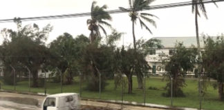 Keni damages hospital, delays flights, but Tonga escapes major damage