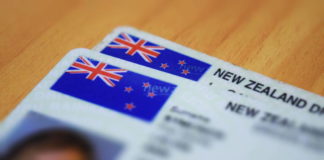 18yo Auckland woman arrested for altering student drivers licence details