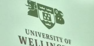 Victoria University votes to change its name to University of Wellington