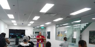Waitakere library teaches Tau‘olunga as part of Tongan language week celebrations