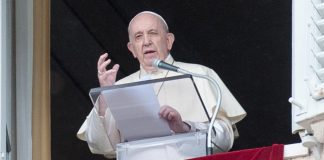 Pope endorses same-sex civil unions in new documentary