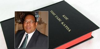 ‘Etuate Lavulavu swears on Bible in court before alleging government owes him $10 million