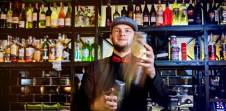 Hospitality businesses consider no-vax, no entry policy