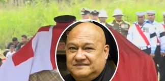 King pays tribute to former Deputy PM Lord Ma‘afu as his body is laid to rest