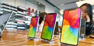 Apple becomes first company to hit $US3 trillion market value