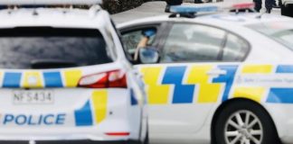 One dead and four injured after Auckland crash