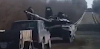 ‘Need a tow back to Russia?’ Ukrainians taunt soldiers after their tank runs out of fuel on its way to Kyiv