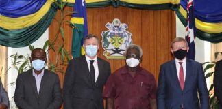 Australian spy chiefs meet with Solomon Islands PM over China deal
