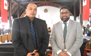 ‘Our people are heavy’: New blow for controversial Twin Otter — fewer passengers as Lulutai struggles for profit, PM says