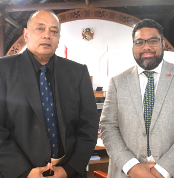 ‘Our people are heavy’: New blow for controversial Twin Otter — fewer passengers as Lulutai struggles for profit, PM says