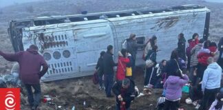 15 people taken to hospital after two buses crash on State Highway 8 near Tekapo