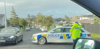 Person dies in car after gunfire in Auckland’s Pakuranga