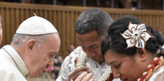 Tongans share emotional Vatican photos with Pope Francis in moving online tribute after his death
