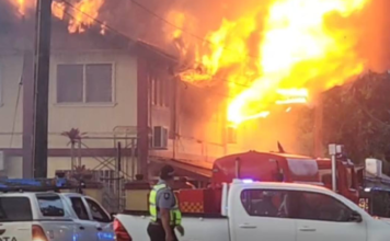 Huge fire erupts in central Nuku‘alofa, livestream videos show firefighters battling massive blaze