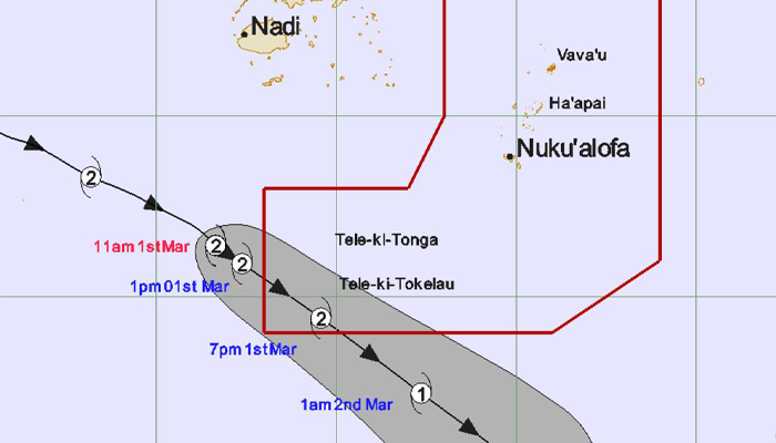 Cyclone Urmil keeps Tonga on alert as Fiji battles flooding from southward shift