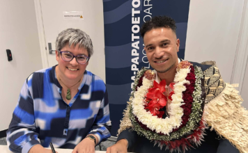 Vī Hausia thanks community after being elected chair of Ōtara‑Papatoetoe local board