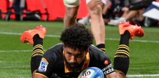 ‘Can you chip in?’: coach’s cheeky plea to keep Fineanganofo in country