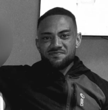 Teary mother embraced by kāinga after son’s fatal Sydney shooting